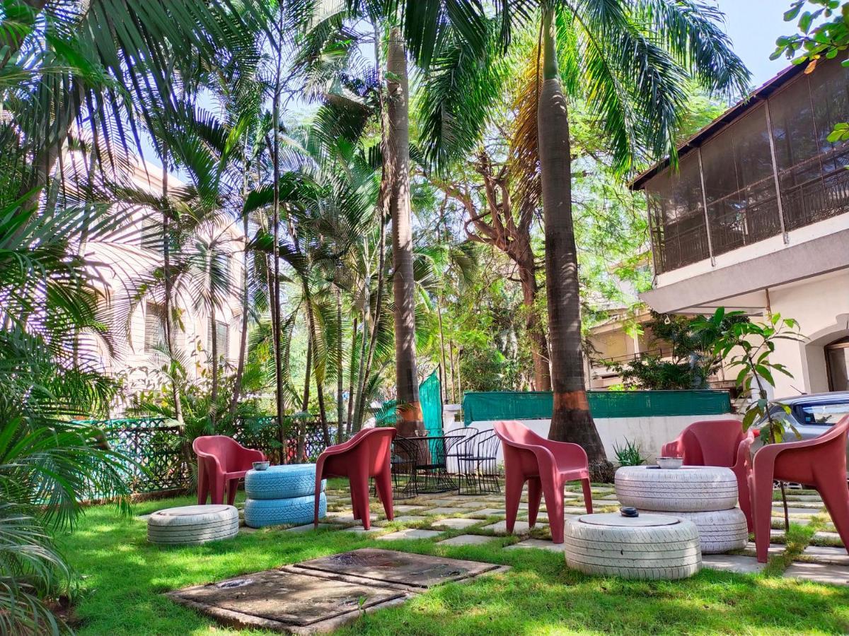 Hostel Lifespace- Twin Bungalow With Pods, Bunks, Private Rooms, Cowork & Cafe Pune Exterior photo