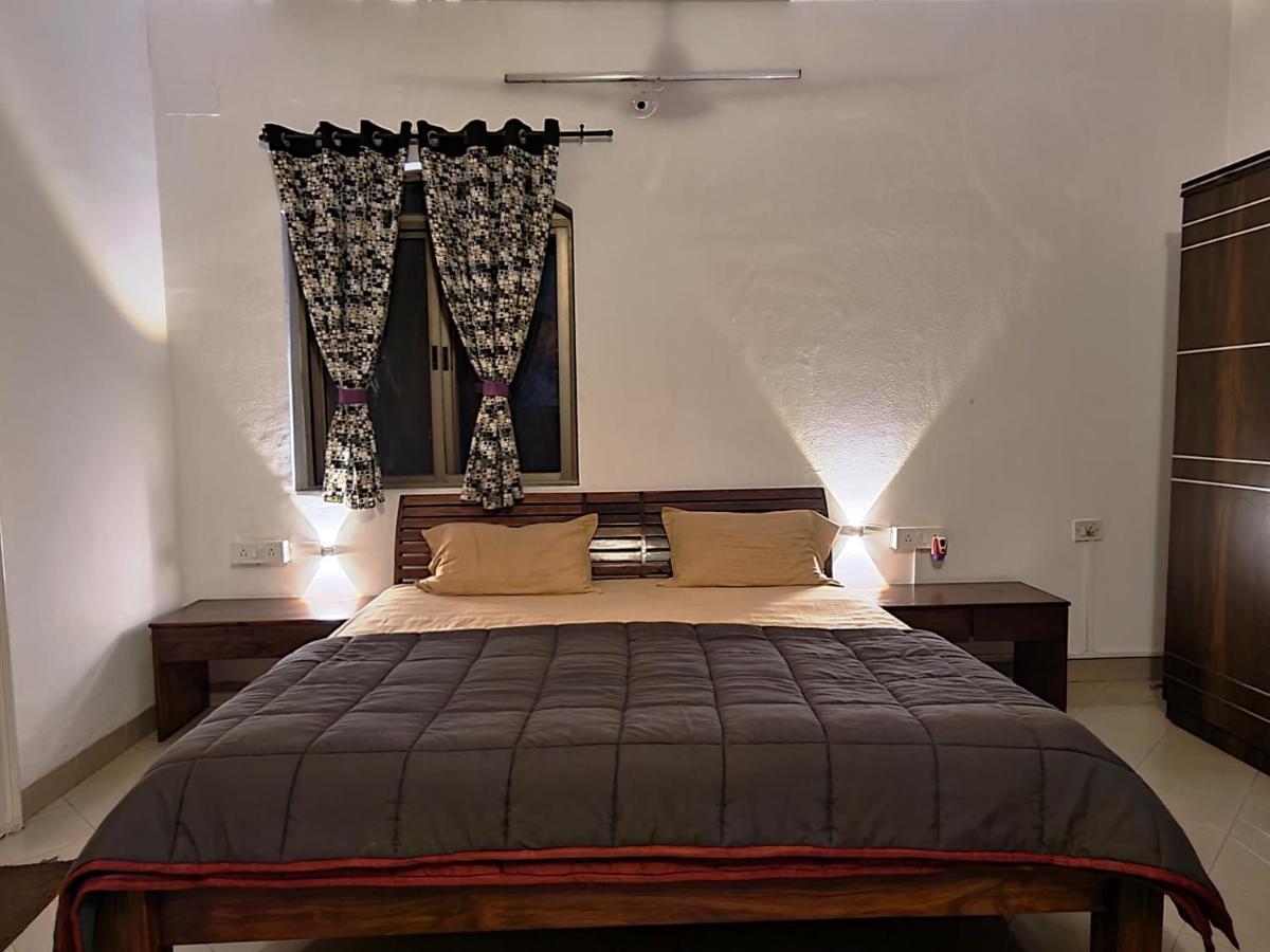 Hostel Lifespace- Twin Bungalow With Pods, Bunks, Private Rooms, Cowork & Cafe Pune Exterior photo
