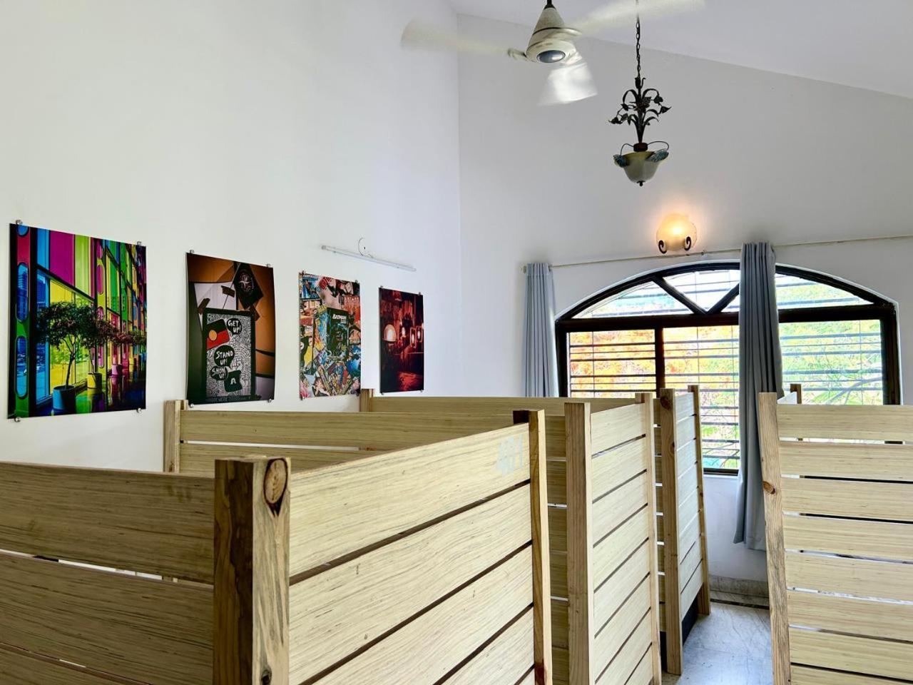 Hostel Lifespace- Twin Bungalow With Pods, Bunks, Private Rooms, Cowork & Cafe Pune Exterior photo